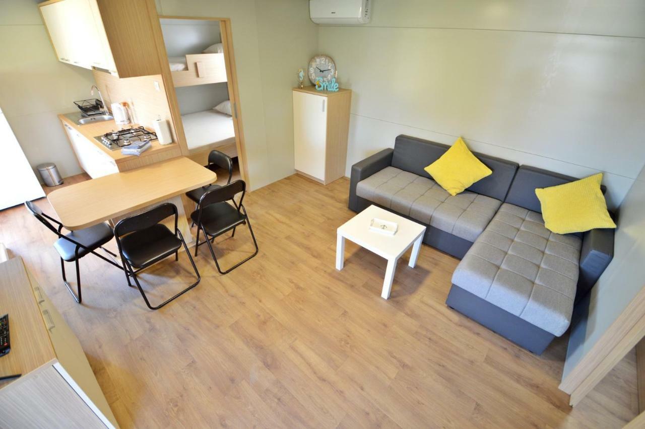 Mobile Home Cvita Betina  Exterior photo